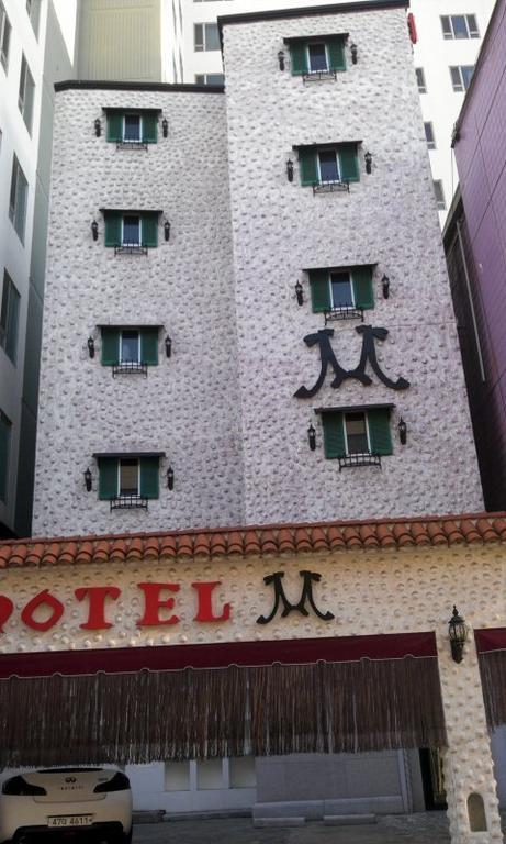 M Hotel Suwon Luaran gambar